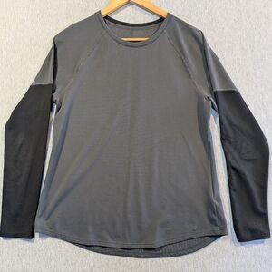 The North Face Long Sleeve T-Shirt Women's Large Gray Black
